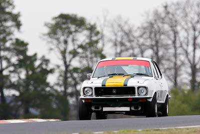 71;10-April-2009;1972-Holden-Torana-XU‒1;Australia;Bathurst;FOSC;Festival-of-Sporting-Cars;Historic-Touring-Cars;Ian-Sawtell;Mt-Panorama;NSW;New-South-Wales;auto;classic;motorsport;racing;super-telephoto;vintage