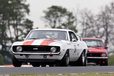 51;10-April-2009;1969-Chevrolet-Camaro;Australia;Bathurst;Colin-Warrington;FOSC;Festival-of-Sporting-Cars;Historic-Touring-Cars;Mt-Panorama;NSW;New-South-Wales;auto;classic;motorsport;racing;super-telephoto;vintage