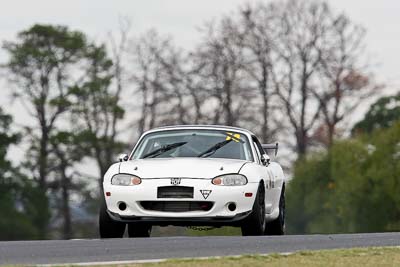 122;10-April-2009;1995-Mazda-MX‒5;Australia;Bathurst;FOSC;Festival-of-Sporting-Cars;Marque-and-Production-Sports;Mazda-MX‒5;Mazda-MX5;Mazda-Miata;Mt-Panorama;NSW;Neil-Dedrie;New-South-Wales;auto;motorsport;racing;super-telephoto