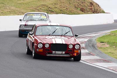 20;10-April-2009;1971-Jaguar-XJ6;Australia;Bathurst;Brian-Todd;FOSC;Festival-of-Sporting-Cars;Improved-Production;Mt-Panorama;NSW;New-South-Wales;auto;motorsport;racing;telephoto