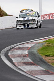 25;10-April-2009;1974-Toyota-Corolla-KE25;Australia;Bathurst;FOSC;Festival-of-Sporting-Cars;Improved-Production;John-Sharp;Mt-Panorama;NSW;New-South-Wales;auto;motorsport;racing;super-telephoto