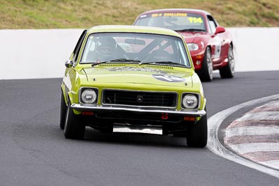 73;10-April-2009;1971-Holden-Torana-GTR-XU‒1;Australia;Bathurst;FOSC;Festival-of-Sporting-Cars;Mt-Panorama;NSW;New-South-Wales;Regularity;Stuart-Ritchard;auto;motorsport;racing;super-telephoto