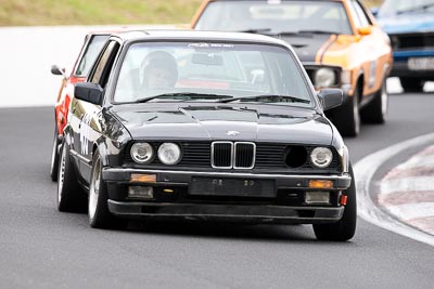 400;10-April-2009;1985-BMW-323i;Andrew-McMaster;Australia;Bathurst;FOSC;Festival-of-Sporting-Cars;Mt-Panorama;NSW;New-South-Wales;Regularity;auto;motorsport;racing;super-telephoto