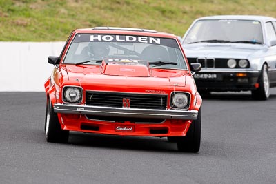 76;10-April-2009;1976-Holden-Torana-SS-V8-Hatch;Australia;Bathurst;David-Falvey;FOSC;Festival-of-Sporting-Cars;Mt-Panorama;NSW;New-South-Wales;Regularity;auto;motorsport;racing;super-telephoto