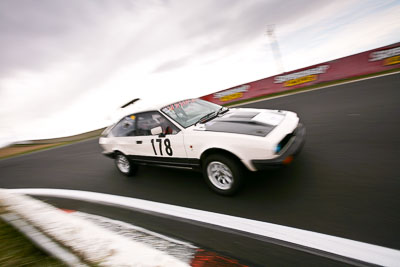 178;10-April-2009;1984-Alfa-Romeo-GTV6;Australia;Bathurst;Doug-Selwood;FOSC;Festival-of-Sporting-Cars;Mt-Panorama;NSW;New-South-Wales;Regularity;auto;motion-blur;motorsport;racing;wide-angle