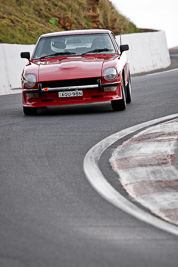 123;10-April-2009;1977-Datsun-260Z;AQU98N;Australia;Bathurst;FOSC;Festival-of-Sporting-Cars;Mt-Panorama;NSW;New-South-Wales;Philip-Mitchell;Regularity;auto;motorsport;racing;super-telephoto