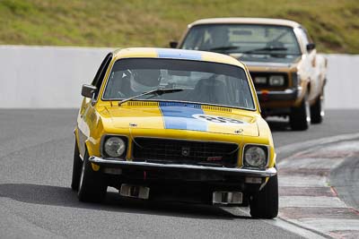 89;10-April-2009;1972-Holden-Torana-XU‒1;Australia;Bathurst;FOSC;Festival-of-Sporting-Cars;Historic-Touring-Cars;John-Harrison;Mt-Panorama;NSW;New-South-Wales;auto;classic;motorsport;racing;super-telephoto;vintage