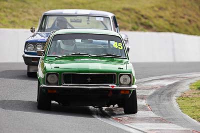 45;10-April-2009;1972-Holden-Torana-XU‒1;Australia;Bathurst;David-Paterson;FOSC;Festival-of-Sporting-Cars;Historic-Touring-Cars;Mt-Panorama;NSW;New-South-Wales;auto;classic;motorsport;racing;super-telephoto;vintage