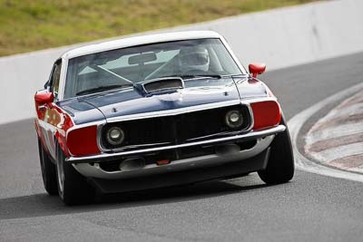 15;10-April-2009;1969-Ford-Mustang;Australia;Bathurst;Darryl-Hansen;FOSC;Festival-of-Sporting-Cars;Historic-Touring-Cars;Mt-Panorama;NSW;New-South-Wales;auto;classic;motorsport;racing;super-telephoto;vintage