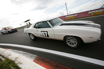 197;10-April-2009;1969-Chevrolet-Camaro;Australia;Bathurst;Darren-Collins;FOSC;Festival-of-Sporting-Cars;Historic-Touring-Cars;Mt-Panorama;NSW;New-South-Wales;auto;classic;motorsport;racing;vintage;wide-angle
