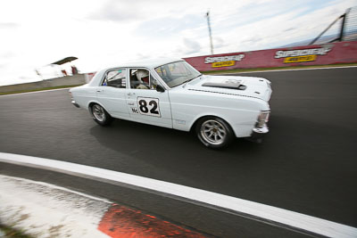 82;10-April-2009;1970-Ford-Falcon-XW;Australia;Bathurst;Cameron-Worner;FOSC;Festival-of-Sporting-Cars;Historic-Touring-Cars;Mt-Panorama;NSW;New-South-Wales;auto;classic;motorsport;racing;vintage;wide-angle