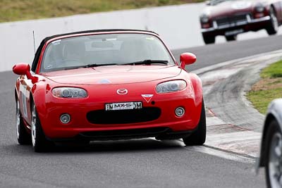 97;10-April-2009;2005-Mazda-MX‒5;Australia;Bathurst;FOSC;Festival-of-Sporting-Cars;John-Burgess;Mazda-MX‒5;Mazda-MX5;Mazda-Miata;Mt-Panorama;NSW;New-South-Wales;Regularity;auto;motorsport;racing;super-telephoto