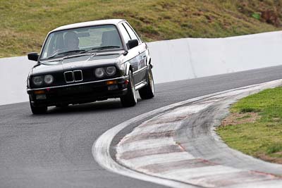 25;10-April-2009;1985-BMW-323i;Australia;Bathurst;FOSC;Festival-of-Sporting-Cars;Glenn-Todd;Mt-Panorama;NSW;New-South-Wales;Regularity;auto;motorsport;racing;super-telephoto