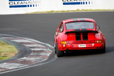 77;10-April-2009;1974-Porsche-911-Carrera;30699H;Australia;Bathurst;Bryan-Taylor;FOSC;Festival-of-Sporting-Cars;Historic-Sports-Cars;Mt-Panorama;NSW;New-South-Wales;auto;classic;motorsport;racing;super-telephoto;vintage