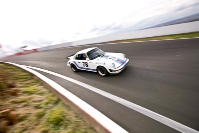 78;10-April-2009;1977-Porsche-911-Carrera;29337H;Australia;Bathurst;FOSC;Festival-of-Sporting-Cars;Historic-Sports-Cars;Mt-Panorama;NSW;New-South-Wales;Nick-Taylor;auto;classic;clouds;motion-blur;motorsport;racing;sky;vintage;wide-angle