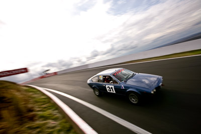 31;10-April-2009;1975-Alfa-Romeo-Alfetta-GT;30862H;Australia;Bathurst;FOSC;Festival-of-Sporting-Cars;Historic-Sports-Cars;Mt-Panorama;NSW;New-South-Wales;Paul-Newby;auto;classic;clouds;motion-blur;motorsport;racing;sky;vintage;wide-angle