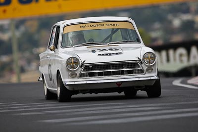 126;10-April-2009;1964-Ford-Cortina;Australia;Bathurst;Bob-Stewart;FOSC;Festival-of-Sporting-Cars;Mt-Panorama;NSW;New-South-Wales;Sports-Touring;auto;motorsport;racing;super-telephoto