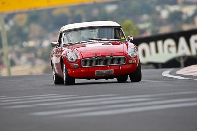 4;10-April-2009;1965-MGB-Roadster;Australia;Bathurst;Darren-Williamson;FOSC;Festival-of-Sporting-Cars;Mt-Panorama;NSW;New-South-Wales;Sports-Touring;auto;motorsport;racing;super-telephoto