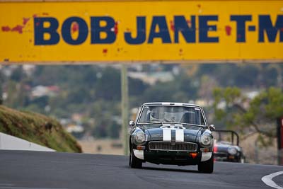 48;10-April-2009;1969-MGB-Mk-II;Australia;Bathurst;FOSC;Festival-of-Sporting-Cars;Mt-Panorama;NSW;New-South-Wales;Peter-Whitten;Sports-Touring;auto;motorsport;racing;super-telephoto