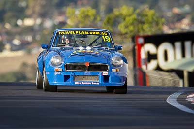 19;10-April-2009;1974-MGB-GT-V8;Australia;Bathurst;FOSC;Festival-of-Sporting-Cars;Glen-Taylor;Marque-and-Production-Sports;Mt-Panorama;NSW;New-South-Wales;auto;motorsport;racing;super-telephoto