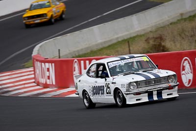 25;11-April-2009;1974-Toyota-Corolla-KE25;Australia;Bathurst;FOSC;Festival-of-Sporting-Cars;Improved-Production;John-Sharp;Mt-Panorama;NSW;New-South-Wales;auto;motorsport;racing;super-telephoto