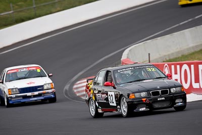 32;11-April-2009;1996-BMW-323i;Australia;Bathurst;FOSC;Festival-of-Sporting-Cars;Improved-Production;Mt-Panorama;NSW;New-South-Wales;Sue-Hughes;auto;motorsport;racing;super-telephoto