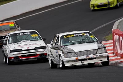 11;11-April-2009;1982-Holden-Commodore-VH;Adam-Tipping;Australia;Bathurst;FOSC;Festival-of-Sporting-Cars;Improved-Production;Mt-Panorama;NSW;New-South-Wales;auto;motorsport;racing;super-telephoto