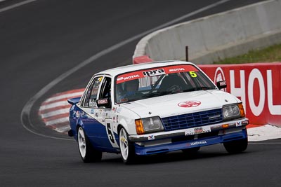5;11-April-2009;1979-Holden-Commodore-VB;Australia;Bathurst;FOSC;Festival-of-Sporting-Cars;Improved-Production;Mt-Panorama;NSW;New-South-Wales;Rod-Wallace;auto;motorsport;racing;super-telephoto