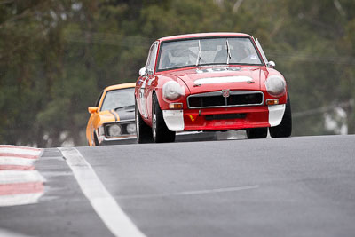 156;11-April-2009;1968-MGC-GT;Australia;Bathurst;FOSC;Festival-of-Sporting-Cars;Mt-Panorama;NSW;New-South-Wales;Regularity;Steve-Perry;auto;motorsport;racing;super-telephoto