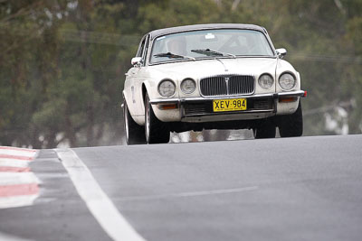 22;11-April-2009;1977-Daimler-66;Australia;Bathurst;FOSC;Festival-of-Sporting-Cars;Hugh-Hodgkinson;Mt-Panorama;NSW;New-South-Wales;Regularity;auto;motorsport;racing;super-telephoto