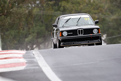 91;11-April-2009;1981-BMW-E21-JPS-Replica;Australia;Bathurst;FOSC;Festival-of-Sporting-Cars;Mt-Panorama;NSW;New-South-Wales;QPH455;Rama-Higgins;Regularity;auto;motorsport;racing;super-telephoto