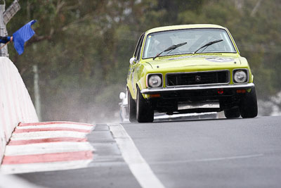 73;11-April-2009;1971-Holden-Torana-GTR-XU‒1;Australia;Bathurst;FOSC;Festival-of-Sporting-Cars;Mt-Panorama;NSW;New-South-Wales;Regularity;Stuart-Ritchard;auto;motorsport;racing;super-telephoto