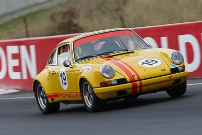 19;11-April-2009;1970-Porsche-911S;Australia;Bathurst;FOSC;Festival-of-Sporting-Cars;Historic-Touring-Cars;Mt-Panorama;NSW;New-South-Wales;Wayne-Seabrook;auto;classic;motorsport;racing;super-telephoto;vintage