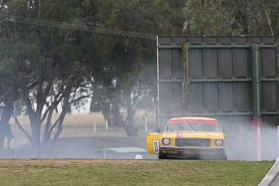 11;11-April-2009;1972-Holden-Monaro;Australia;Bathurst;FOSC;Festival-of-Sporting-Cars;Historic-Touring-Cars;Mt-Panorama;NSW;New-South-Wales;Paul-Axiak;auto;classic;motion-blur;motorsport;racing;super-telephoto;vintage