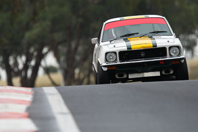 71;11-April-2009;1972-Holden-Torana-XU‒1;Australia;Bathurst;FOSC;Festival-of-Sporting-Cars;Historic-Touring-Cars;Ian-Sawtell;Mt-Panorama;NSW;New-South-Wales;auto;classic;motorsport;racing;super-telephoto;vintage