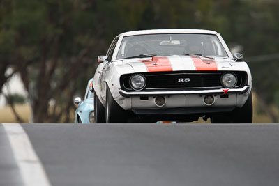 51;11-April-2009;1969-Chevrolet-Camaro;Australia;Bathurst;Colin-Warrington;FOSC;Festival-of-Sporting-Cars;Historic-Touring-Cars;Mt-Panorama;NSW;New-South-Wales;auto;classic;motorsport;racing;super-telephoto;vintage