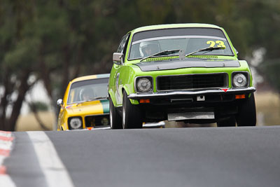 23;11-April-2009;1972-Holden-Torana-XU‒1;Australia;Bathurst;Bill-Campbell;FOSC;Festival-of-Sporting-Cars;Historic-Touring-Cars;Mt-Panorama;NSW;New-South-Wales;auto;classic;motorsport;racing;super-telephoto;vintage