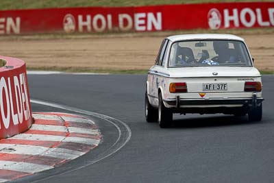 514;11-April-2009;1974-BMW-2002Ti;AFI37F;Australia;Bathurst;Chris-Hanbury;FOSC;Festival-of-Sporting-Cars;Mt-Panorama;NSW;New-South-Wales;Regularity;auto;motorsport;racing;super-telephoto