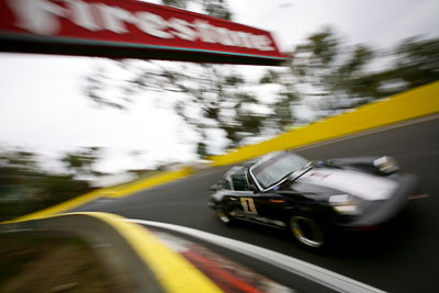 1;11-April-2009;1974-Porsche-911-Carrera-27;28555H;Australia;Bathurst;FOSC;Festival-of-Sporting-Cars;Historic-Sports-Cars;Mt-Panorama;NSW;New-South-Wales;Terry-Lawlor;auto;classic;motion-blur;motorsport;racing;vintage;wide-angle