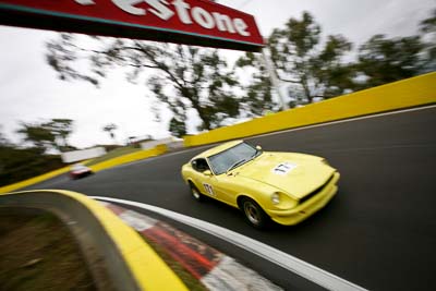 171;11-April-2009;1971-Datsun-240Z;Australia;Bathurst;FOSC;Festival-of-Sporting-Cars;Historic-Sports-Cars;Mark-Cassells;Mt-Panorama;NSW;New-South-Wales;auto;classic;motion-blur;motorsport;racing;vintage;wide-angle