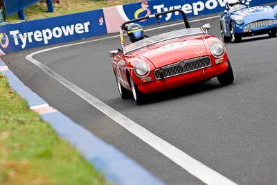 91;11-April-2009;1970-MGB-Roadster;Australia;Bathurst;FOSC;Festival-of-Sporting-Cars;Mt-Panorama;NSW;New-South-Wales;Sports-Touring;Steve-Dunne‒Contant;auto;motorsport;racing;telephoto