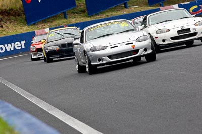 95;11-April-2009;2002-Mazda-MX‒5-SP;Australia;Bathurst;FOSC;Festival-of-Sporting-Cars;Marque-and-Production-Sports;Matilda-Mravicic;Mazda-MX‒5;Mazda-MX5;Mazda-Miata;Mt-Panorama;NSW;New-South-Wales;auto;motorsport;racing;telephoto