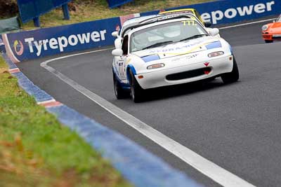 777;11-April-2009;1991-Mazda-MX‒5;Australia;Bathurst;FOSC;Festival-of-Sporting-Cars;Marque-and-Production-Sports;Mazda-MX‒5;Mazda-MX5;Mazda-Miata;Michael-Hall;Mt-Panorama;NSW;New-South-Wales;auto;motorsport;racing;telephoto