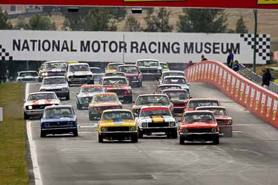 1;71;79;89;12-April-2009;1971-Mazda-RX‒2;1972-Holden-Torana-XU‒1;Alf-Bargwanna;Australia;Bathurst;Bob-Sudall;FOSC;Festival-of-Sporting-Cars;Historic-Touring-Cars;Ian-Sawtell;John-Harrison;Mt-Panorama;NSW;New-South-Wales;auto;classic;grid;motorsport;race-start;racing;super-telephoto;vintage