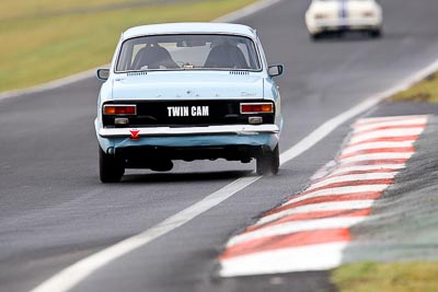 110;12-April-2009;1972-Ford-Escort;Australia;Bathurst;David-Noakes;FOSC;Festival-of-Sporting-Cars;Historic-Touring-Cars;Mt-Panorama;NSW;New-South-Wales;auto;classic;motorsport;racing;super-telephoto;vintage