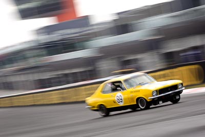 89;12-April-2009;1972-Holden-Torana-XU‒1;Australia;Bathurst;FOSC;Festival-of-Sporting-Cars;Historic-Touring-Cars;John-Harrison;Mt-Panorama;NSW;New-South-Wales;auto;classic;motion-blur;motorsport;racing;telephoto;vintage