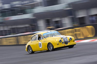 139;12-April-2009;1977-Jaguar-XJS;Australia;Bathurst;Bruce-Grant;FOSC;Festival-of-Sporting-Cars;Marque-and-Production-Sports;Mt-Panorama;NSW;New-South-Wales;auto;motion-blur;motorsport;racing;telephoto