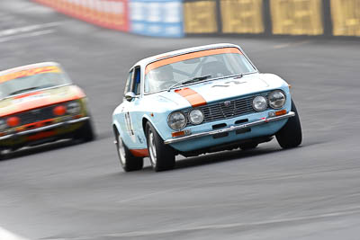 12;12-April-2009;1972-Alfa-Romeo-GTV-2000;Australia;Bathurst;FOSC;Festival-of-Sporting-Cars;Historic-Touring-Cars;Mt-Panorama;NSW;New-South-Wales;Wes-Anderson;auto;classic;motion-blur;motorsport;racing;super-telephoto;vintage