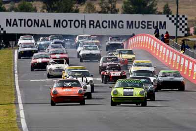 10;41;12-April-2009;1974-Porsche-911-Carrera;1975-Porsche-911-Carrera;30092H;Australia;BAZ27L;Bathurst;Bill-Pye;FOSC;Festival-of-Sporting-Cars;Geoff-Morgan;Historic-Sports-Cars;Mt-Panorama;NSW;New-South-Wales;auto;classic;motorsport;racing;super-telephoto;vintage