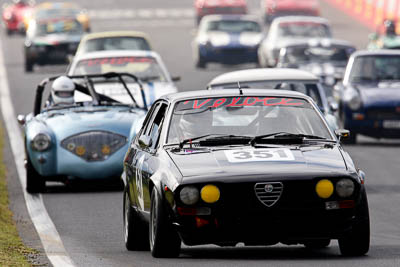 351;12-April-2009;1978-Alfa-Romeo-GTV-Coupe;Australia;Bathurst;FOSC;Festival-of-Sporting-Cars;Historic-Sports-Cars;Mt-Panorama;NSW;New-South-Wales;Steve-Constantinidis;auto;classic;motorsport;racing;super-telephoto;vintage